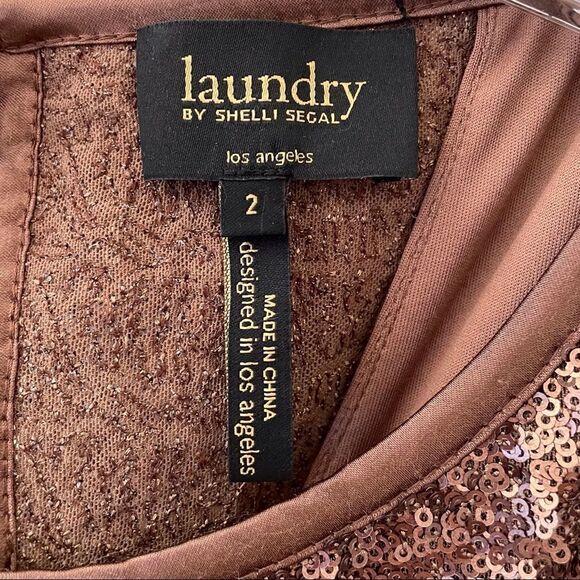 Laundry By Shelli Segal Keyhole Back Sequin Dress - Picture 3 of 9